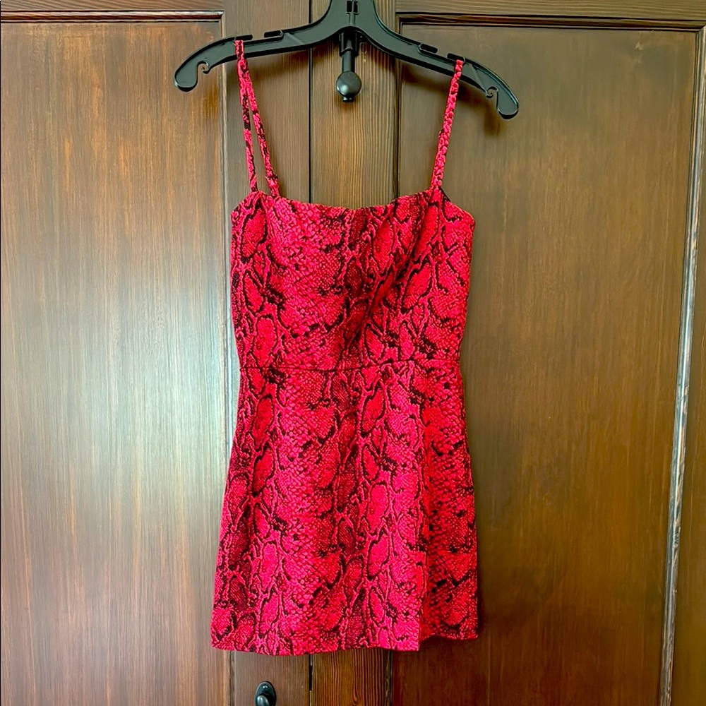 Vguc Reformation 90s Ruby Red Python Print Square… - image 4